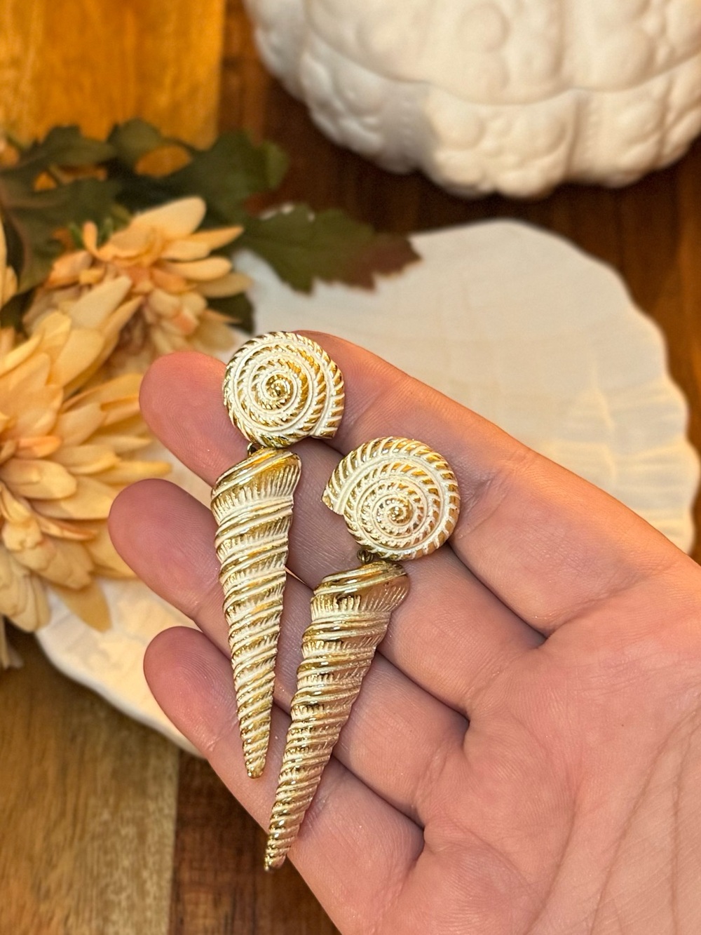 Gold Spiral Shell Drop Vintage Earrings - Picture 2 of 16